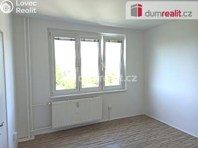 Pronájem bytu 1+1 Ostrov, Kollárova 1270 č. 20