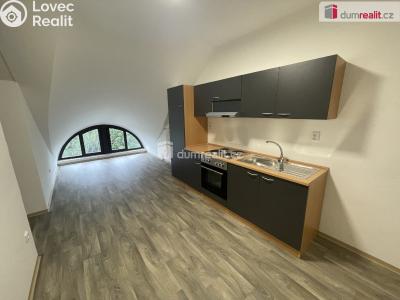 Prodej bytu 3+1 Vysoký Chlumec č. 9