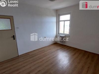 Pronájem rodinného domu Zlín, Bratří Sousedíků 1084 č. 8