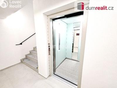 Pronájem bytu 1+KK Plzeň, Barrandova č. 7