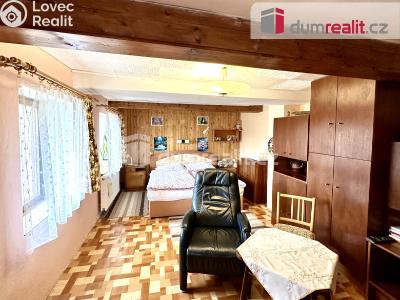 Prodej rodinného domu Velké Březno, Náměstí 13 č. 6