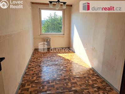 Prodej bytu 3+1 Ústí nad Labem, Vinařská 744 č. 9