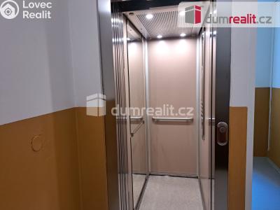 Prodej bytu 3+1 Ústí nad Labem, Vinařská 744 č. 16