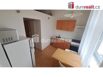 Pronájem bytu 1+1 Praha, Na Petynce 428 č. 8