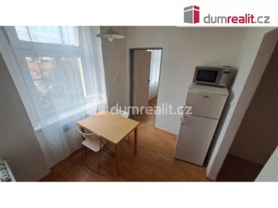 Pronájem bytu 1+1 Praha, Na Petynce 428 č. 10