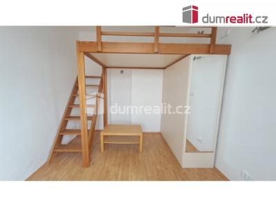 Pronájem bytu 1+1 Praha, Na Petynce 428 č. 4