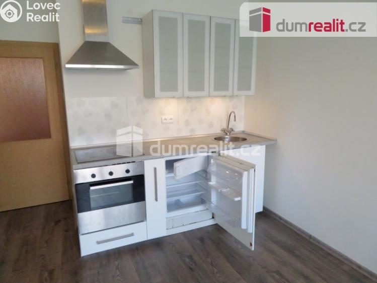 Pronájem bytu 1+KK Praha, Tupolevova 741 č. 4