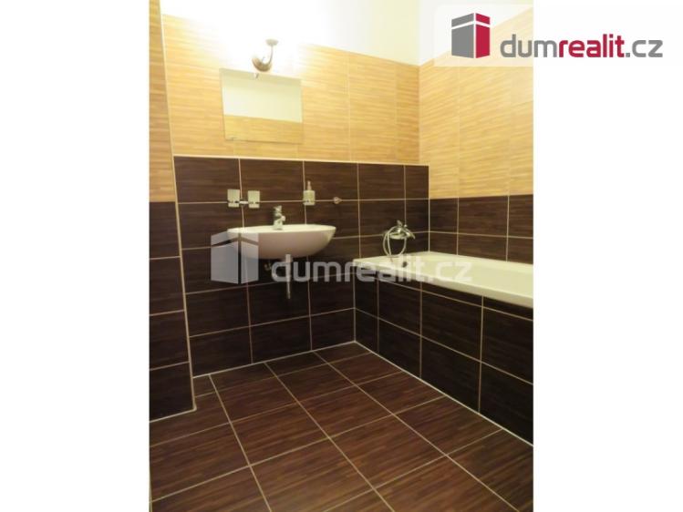 Pronájem bytu 1+KK Praha, Tupolevova 741 č. 8