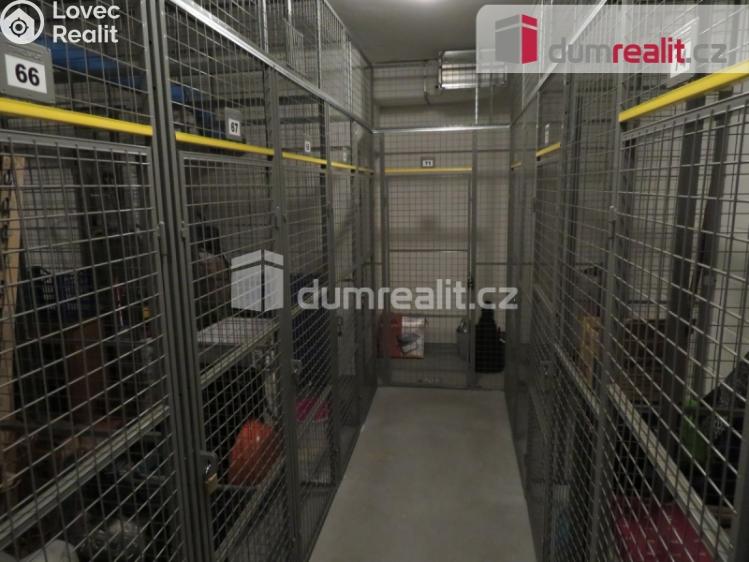 Pronájem bytu 1+KK Praha, Tupolevova 741 č. 22