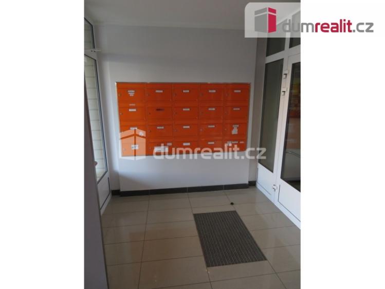 Pronájem bytu 1+KK Praha, Tupolevova 741 č. 24