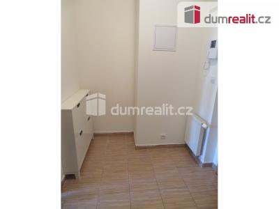 Pronájem bytu 1+KK Praha, Tupolevova 741 č. 15