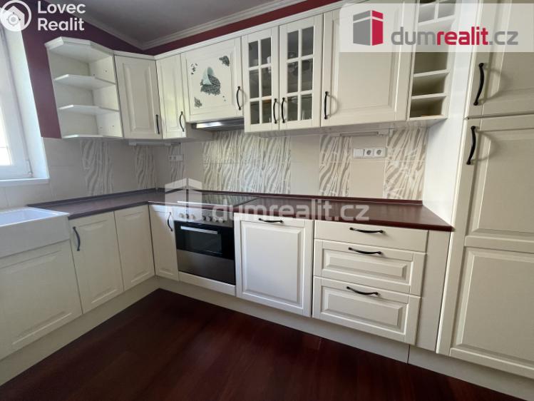 Pronájem bytu 4+KK Praha, Husovo náměstí 0 č. 5