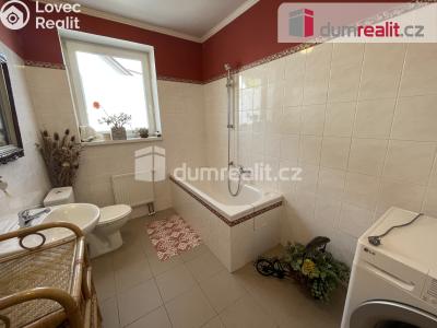 Pronájem bytu 4+KK Praha, Husovo náměstí č. 3