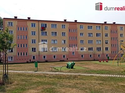 Pronájem bytu 2+1 Ostrov, Severní 1185 č. 3