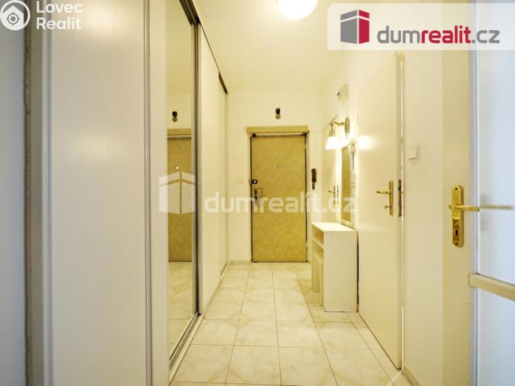 Prodej bytu 2+1 Praha, U Petřin 1861 č. 8