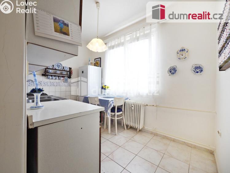 Prodej bytu 2+1 Praha, U Petřin 1861 č. 12