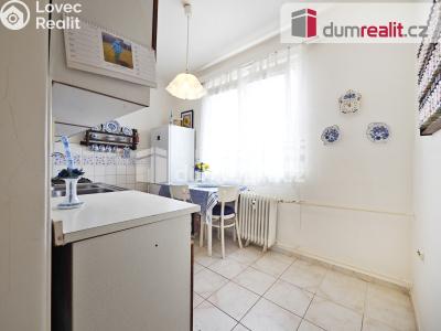 Prodej bytu 2+1 Praha, U Petřin 1861 č. 12