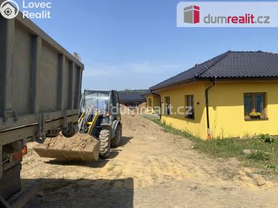 Prodej stavebního pozemku Tři Sekery č. 53