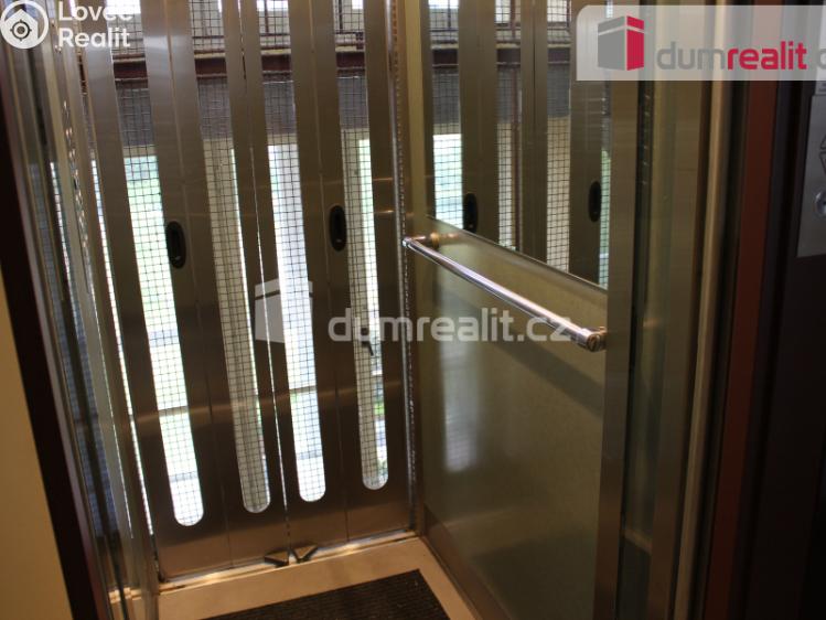 Prodej bytu 1+1 Praha, Tupolevova 500 č. 30