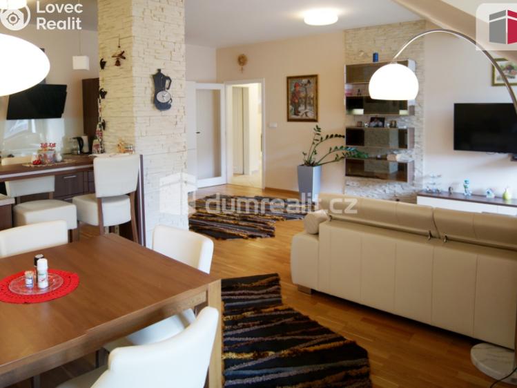 Prodej bytu 3+KK Karlovy Vary, Moravská 2113 č. 4