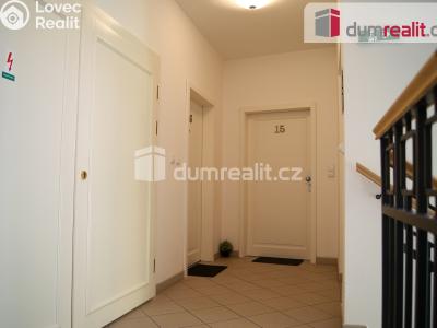 Prodej bytu 3+KK Karlovy Vary, Moravská 2113 č. 27