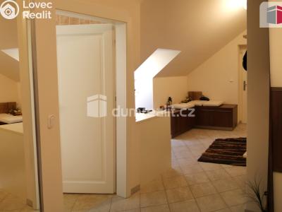 Prodej bytu 3+KK Karlovy Vary, Moravská 2113 č. 24