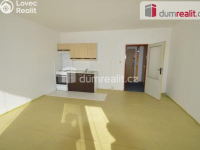 Prodej bytu 1+KK Plzeň, Hodonínská 975 č. 1