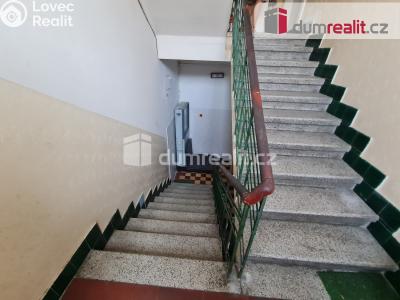 Prodej rodinného domu Praha, Karlovarská 200 č. 9