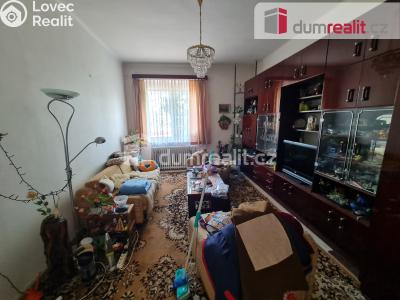 Prodej rodinného domu Praha, Karlovarská 200 č. 12