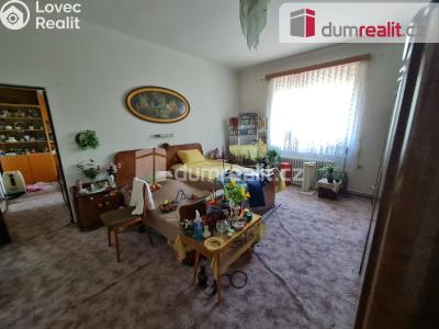 Prodej rodinného domu Praha, Karlovarská 200 č. 13