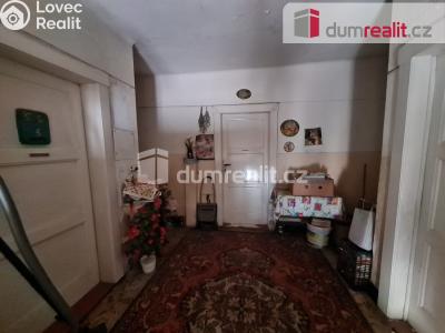 Prodej rodinného domu Praha, Karlovarská 200 č. 18