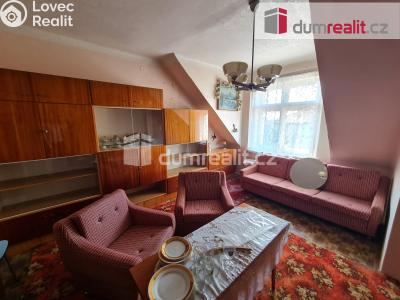 Prodej rodinného domu Praha, Karlovarská 200 č. 19