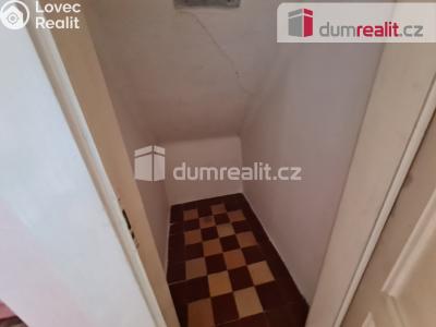 Prodej rodinného domu Praha, Karlovarská 200 č. 20