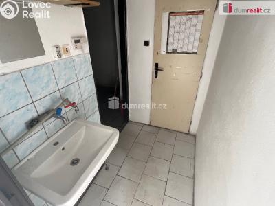 Prodej komerční nemovitosti Karlovy Vary, Sokolovská 223 č. 6