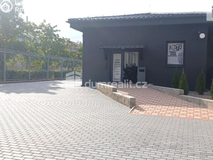 Prodej obchodního prostoru Ústí nad Labem, Jungmannova 886 č. 2