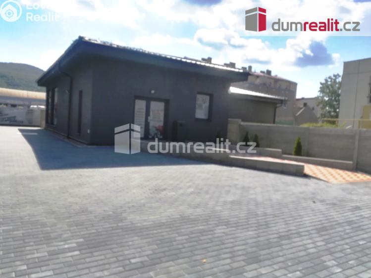 Prodej obchodního prostoru Ústí nad Labem, Jungmannova 886 č. 1