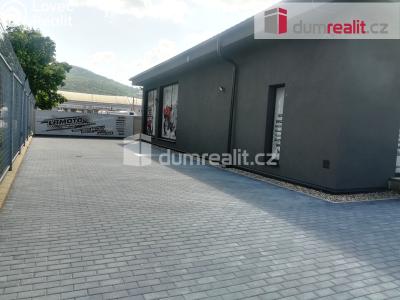 Prodej obchodního prostoru Ústí nad Labem, Jungmannova 886 č. 7