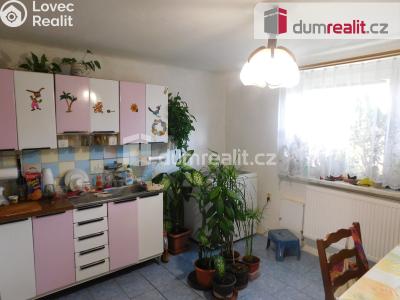 Prodej rodinného domu Cerhenice, Nádražní 176 č. 8