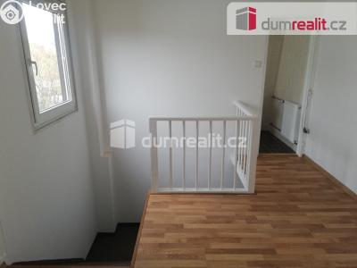 Pronájem rodinného domu Dubí, Smetanova 283 č. 19