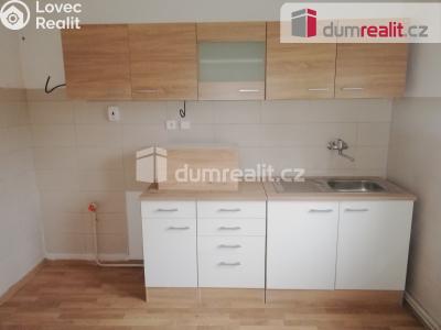 Pronájem rodinného domu Dubí, Smetanova 283 č. 2