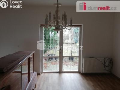 Pronájem rodinného domu Dubí, Smetanova 283 č. 5