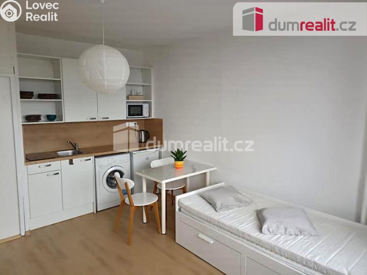 Pronájem bytu 1+KK Ústí nad Labem, Hoření 2435 č. 1