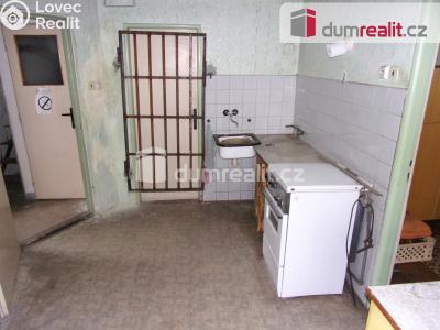 Prodej komerční nemovitosti Karlovy Vary, Chebská 88 č. 21