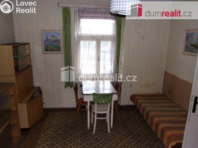 Prodej komerční nemovitosti Karlovy Vary, Chebská 88 č. 22