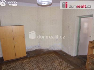 Prodej komerční nemovitosti Karlovy Vary, Chebská 88 č. 25