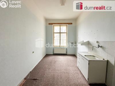 Pronájem bytu 2+1 Ústí nad Labem, Stroupežnického 1361 č. 4