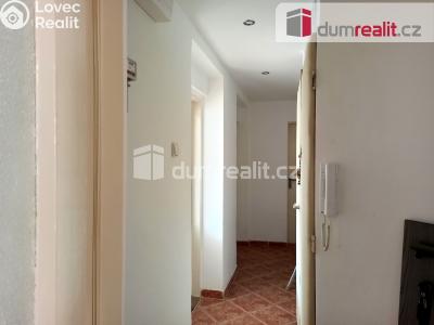 Pronájem bytu 3+1 Karlovy Vary, Bulharská 858 č. 12