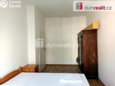 Pronájem bytu 3+1 Karlovy Vary, Bulharská 858 č. 21