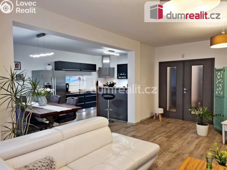 Prodej bytu 5+KK Praha, Anny Rybníčkové 2619 č. 1