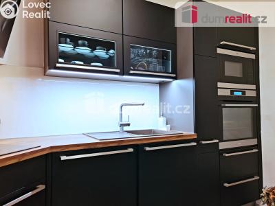 Prodej bytu 5+KK Praha, Anny Rybníčkové 2619 č. 7